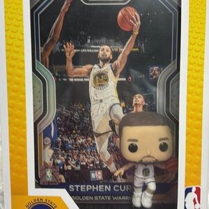 Funko Pop Trading Cards Warriors Stephen Curry with Basketball NEW